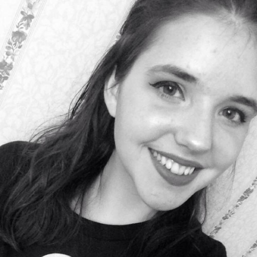 Meet your Posher, Lily
